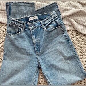 Abercrombie & Fitch The 90s Straight Ultra High Rise Jeans, Sz. 6R